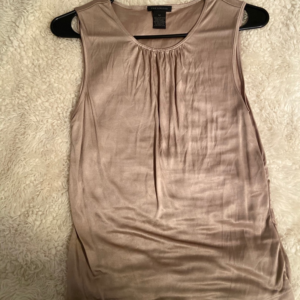 Light tank top